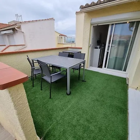 Apartment Amour A La Plage, Appartement Climatise, Terrasse A Barcares A Deux Pas De La Plage *